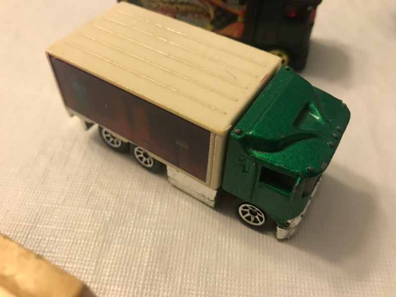 Illustration for article titled Colossal Die-Cast Collection - Box 109 - Taking An In-van-tory